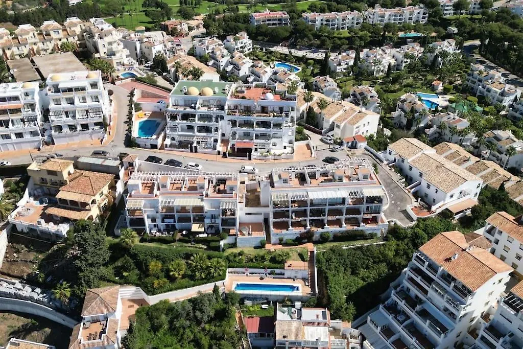 Duplex Con Terraza Y Vistas Al Mar En Mijas - Cascada De Riviera C4 Apartment Sitio de Calahonda 0*,  Spain
